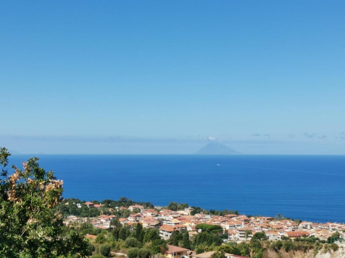 Il Corbezzolo Tropea Residence ภายนอก รูปภาพ