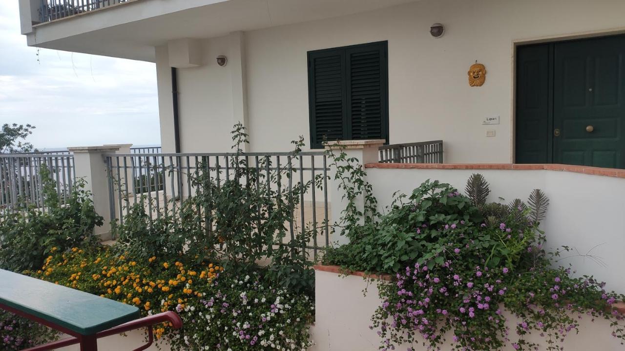 Il Corbezzolo Tropea Residence ภายนอก รูปภาพ