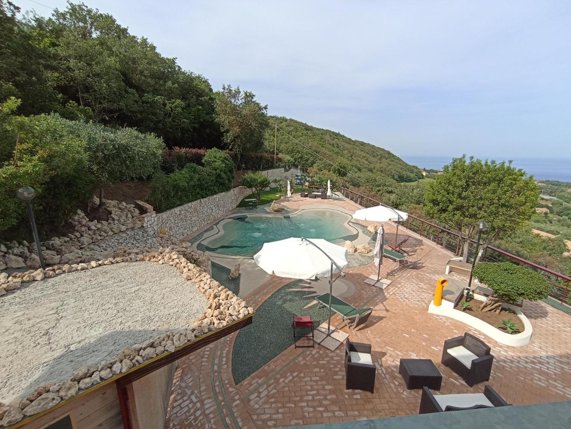 Il Corbezzolo Tropea Residence ภายนอก รูปภาพ